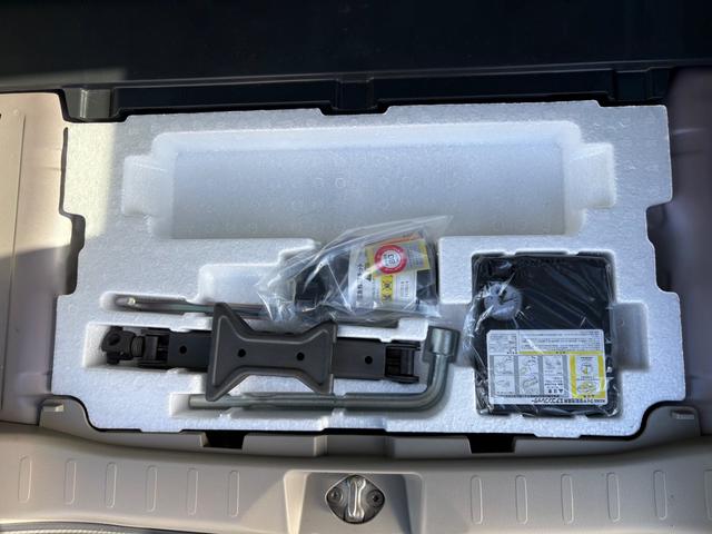 スペーシア Ｘ　車検２年　両側スライド・片側電動　ナビ　ＴＶ　スマートキー　アイドリングストップ　電動格納ミラー　ベンチシート　ＣＶＴ　盗難防止システム　ＡＢＳ　　ミュージックプレイヤー接続可（42枚目）