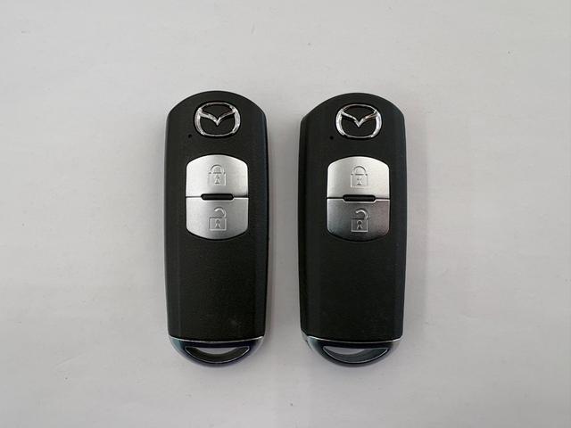 �t���Ăĕ֗��I�ƂĂ��l�C�̍��������̃X�}�[�g�L�[�V�X�e���B�L�[���g�т��Ă��邾���ŁA�h�A���b�N�̊J���тɃG���W���̎n�����\�ȑ����ł��B�v�b�V���X�^�[�g�ł��̂ŃG���W���̎n�����{�^�������������ł�