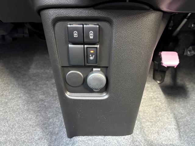 ワゴンRカスタムZ ハイブリッドZX クリアランスソナー オートクルーズコントロール レーンアシスト 衝突被害軽減システム オートライト LEDヘッドランプ スマートキー アイドリングストップ 電動格納ミラー シートヒーター ベンチシート(27枚目)