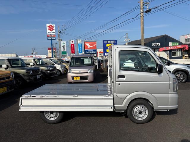 キャリイトラック KCエアコン・パワステ農繁仕様 4WD 5MT クリアランスソナー キーレスエントリー アイドリングストップ オートライト ESC エアコン パワーステアリング パワーウィンドウ 運転席エアバッグ 助手席エアバッグ(18枚目)