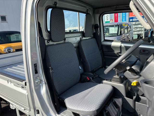 キャリイトラック KCエアコン・パワステ農繁仕様 4WD 5MT クリアランスソナー キーレスエントリー アイドリングストップ オートライト ESC エアコン パワーステアリング パワーウィンドウ 運転席エアバッグ 助手席エアバッグ(22枚目)