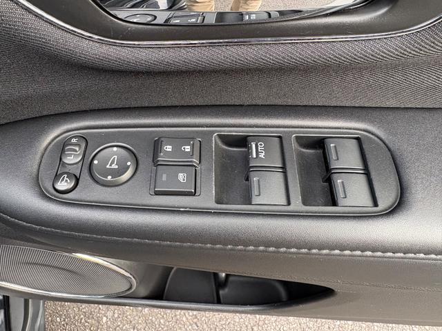 ヴェゼル X・ホンダセンシング ETC バックカメラ オートクルーズコントロール レーンアシスト 衝突被害軽減システム オートライト LEDヘッドランプ アルミホイール スマートキー アイドリングストップ 電動格納ミラー CVT(15枚目)