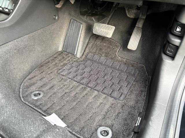 ヴェゼル X・ホンダセンシング ETC バックカメラ オートクルーズコントロール レーンアシスト 衝突被害軽減システム オートライト LEDヘッドランプ アルミホイール スマートキー アイドリングストップ 電動格納ミラー CVT(23枚目)