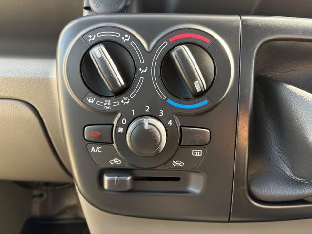 �݌Ɋm�F�ȂǂɊւ��ẮA���C�y�ɂ��₢���킹���������B