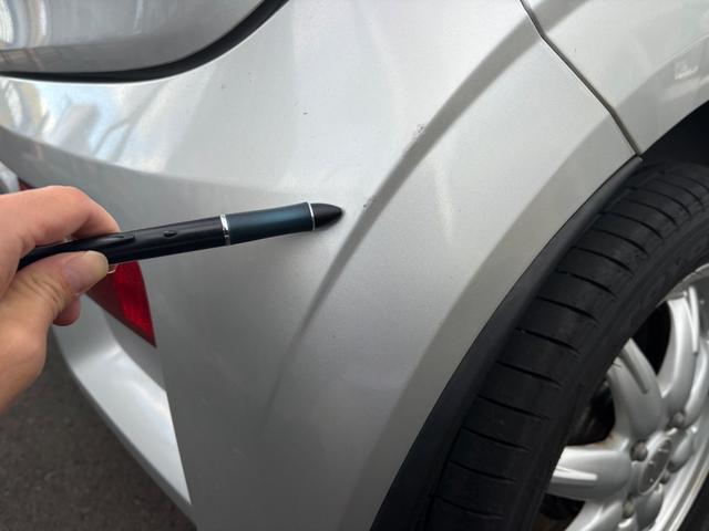 アルト Ｘ　車検２年　スマートキー　アイドリングストップ　電動格納ミラー　シートヒーター　ＣＶＴ　盗難防止システム　ＡＢＳ　ＥＳＣ　ＣＤ　ミュージックプレイヤー接続可　アルミホイール　衝突安全ボディ　エアコン（41枚目）