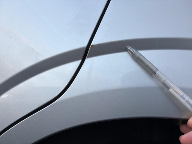 アルト Ｘ　車検２年　スマートキー　アイドリングストップ　電動格納ミラー　シートヒーター　ＣＶＴ　盗難防止システム　ＡＢＳ　ＥＳＣ　ＣＤ　ミュージックプレイヤー接続可　アルミホイール　衝突安全ボディ　エアコン（44枚目）