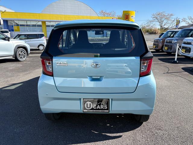 ピクシスエポック Ｌ　ＳＡＩＩＩ　クリアランスソナー　衝突被害軽減システム　オートマチックハイビーム　オートライト　キーレスエントリー　アイドリングストップ　ＣＶＴ　盗難防止システム　ＡＢＳ　ＥＳＣ　ＣＤ　ミュージックプレイヤー接続可（7枚目）