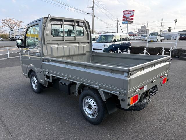 キャリイトラック ＫＸ　４ＷＤ　ＡＴ　軽トラック　三方開　衝突被害軽減システム　クリアランスソナー　レーンアシスト　キーレスエントリー　アイドリングストップ　電動格納ミラー　オートライト　ＥＳＣ　エアコン　パワーウィンドウ（8枚目）