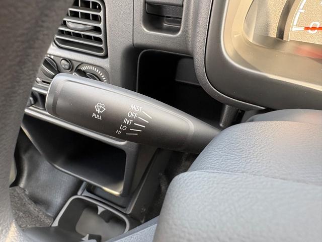 キャリイトラック ＫＸ　４ＷＤ　ＡＴ　軽トラック　三方開　衝突被害軽減システム　クリアランスソナー　レーンアシスト　キーレスエントリー　アイドリングストップ　電動格納ミラー　オートライト　ＥＳＣ　エアコン　パワーウィンドウ（26枚目）