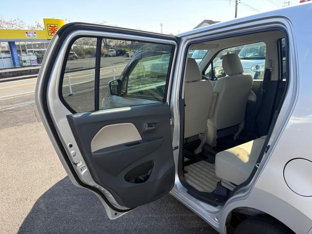 ワゴンR FX キーレスエントリー アイドリングストップ 電動格納ミラー ベンチシート CVT 盗難防止システム ABS CD ミュージックプレイヤー接続可 アルミホイール 衝突安全ボディ エアコン(30枚目)