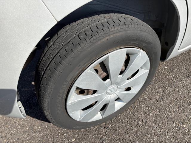 ワゴンR FX キーレスエントリー アイドリングストップ 電動格納ミラー ベンチシート CVT 盗難防止システム ABS CD ミュージックプレイヤー接続可 アルミホイール 衝突安全ボディ エアコン(46枚目)