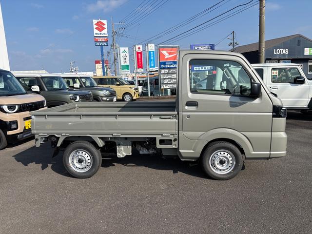 キャリイトラック ＫＣ　軽トラック　ＡＴ　２ＷＤ　衝突被害軽減システム　クリアランスソナー　レーンアシスト　キーレスエントリー　アイドリングストップ　オートライト　ＥＳＣ　エアコン　パワーウィンドウ　運転席エアバッグ（6枚目）