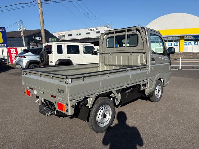 キャリイトラック ＫＣ農繁　４ＷＤ　５ＭＴ　衝突被害軽減システム　クリアランスソナー　レーンアシスト　キーレスエントリー　アイドリングストップ　オートライト　ＥＳＣ　エアコン　パワーウィンドウ　運転席エアバッグ（3枚目）