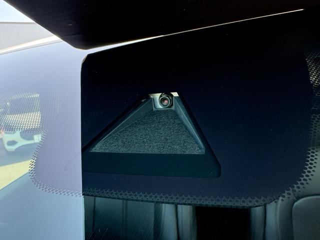 ヴェルファイア ２．５Ｚ　ドライブレコーダー　シートカバー　ＥＴＣ　バックカメラ　ナビ　ＴＶ　クリアランスソナー　オートクルーズコントロール　レーンアシスト　衝突被害軽減システム　両側電動スライドドア（11枚目）