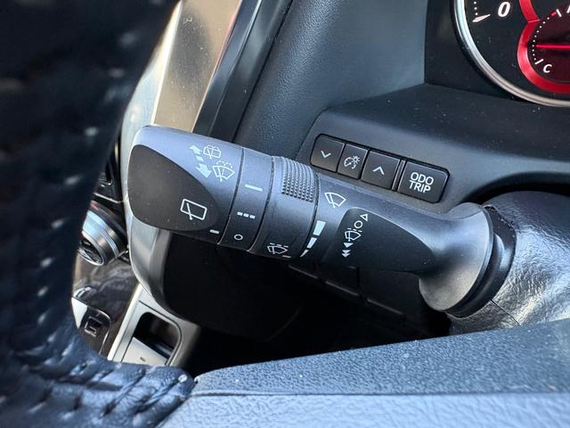 ヴェルファイア ２．５Ｚ　ドライブレコーダー　シートカバー　ＥＴＣ　バックカメラ　ナビ　ＴＶ　クリアランスソナー　オートクルーズコントロール　レーンアシスト　衝突被害軽減システム　両側電動スライドドア（17枚目）