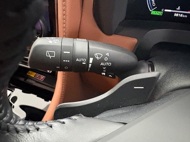 Toyota VELLFIRE HYBRID Z PREMIER 2025 — миниатюра 16