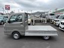 ＫＣエアコン・パワステ　軽トラック　２ＷＤ　４ＡＴ　三方開　クリアランスソナー　レーンアシスト　キーレスエントリー　アイドリングストップ　オートライト　ＥＳＣ　エアコン　パワーウィンドウ　運転席エアバッグ（16枚目）