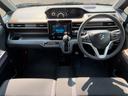 車を運転する際には運転席の存在は欠かせません。なのでしっかりとチェックしたいポイントですね。