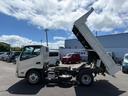 　３トンダンプ　水平ゲート　６ＭＴ　２ＷＤ　エンジンＮ０４Ｃ　４ナンバー　バックカメラ　ＥＳＣ　積載量３０００ｋｇ　荷台内寸長３０５幅１５９高３７　高床前８３後８７　タイヤ１９５／８５Ｒ１６（24枚目）