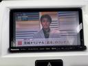 Ｇ　ＥＴＣ　ＴＶ　衝突被害軽減システム　オートライト　スマートキー　アイドリングストップ　電動格納ミラー　シートヒーター　ベンチシート　ＣＶＴ　盗難防止システム　ＡＢＳ　ＥＳＣ　ＣＤ　ＤＶＤ再生（25枚目）