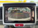 バックカメラ装備。駐車が苦手な方には欠かせません。