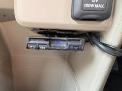今では必需品のＥＴＣも付いております。高速道路での出入りもスムーズ。渋滞緩和にもなりエコにも繋がります。 6