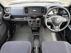 毎回座るフロントシート。運転席は必ず使用する部分ですので、座り心地が重要です！ 2