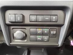 ���ꥢ��󥹥��ʡ��դ��ʤΤǾ㳲ʪ�򥻥󥵡��Ǵ��Τ����ɥ饤�С��˾��ͤδ������Τ餻�Ƥ���ޤ��� 6