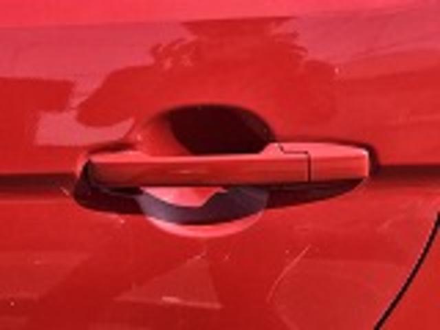 Ｎ－ＯＮＥ ツアラー　ドライブレコーダー　ＥＴＣ　バックカメラ　ナビ　ＴＶ　スマートキー　アイドリングストップ　電動格納ミラー　ベンチシート　ＣＶＴ　ＥＳＣ　ＣＤ　Ｂｌｕｅｔｏｏｔｈ　エアコン（25枚目）