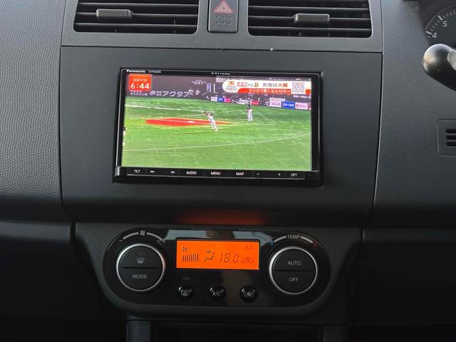 スイフト ＸＧ　Ｃセレクション　ナビ　ＴＶ　アルミホイール　スマートキー　電動格納ミラー　シートヒーター　ＣＶＴ　盗難防止システム　衝突安全ボディ　ＡＢＳ　ＣＤ　ＤＶＤ再生　ＵＳＢ　Ｂｌｕｅｔｏｏｔｈ　エアコン　パワーステアリング（40枚目）