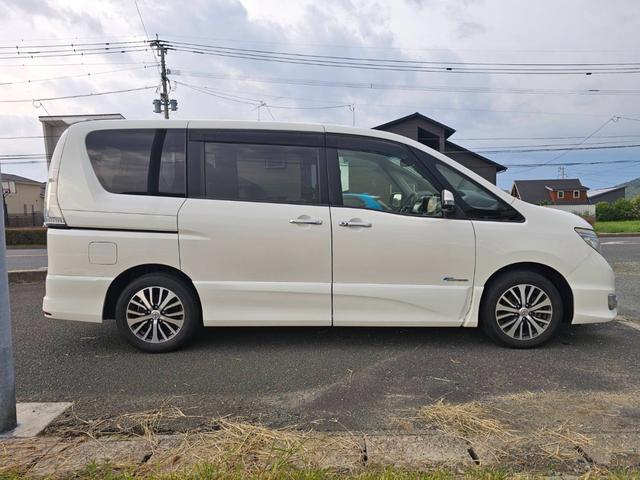 セレナ ハイウェイスター　Ｖセレ＋セーフティＩＩ　ＳＨＶ　ＥＴＣ　全周囲カメラ　ナビ　ＴＶ　クリアランスソナー　オートクルーズコントロール　レーンアシスト　衝突被害軽減システム　両側電動スライドドア　オートライト　ＬＥＤヘッドランプ　スマートキー（14枚目）