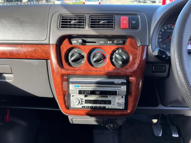 バモス Ｌ　ＡＴ　両側スライドドア　キーレスエントリー　アルミホイール　エアコン　パワーステアリング　パワーウィンドウ　運転席エアバッグ　助手席エアバッグ　ＣＤ　ＤＶＤ再生　ＭＤ（5枚目）