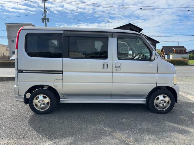 バモス Ｌ　ＡＴ　両側スライドドア　キーレスエントリー　アルミホイール　エアコン　パワーステアリング　パワーウィンドウ　運転席エアバッグ　助手席エアバッグ　ＣＤ　ＤＶＤ再生　ＭＤ（14枚目）