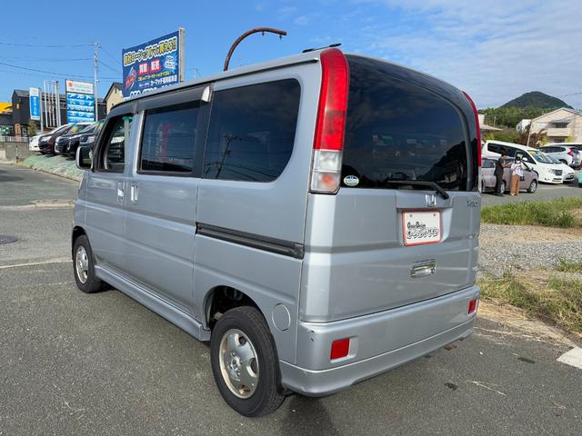 バモス Ｌ　ＡＴ　両側スライドドア　キーレスエントリー　アルミホイール　エアコン　パワーステアリング　パワーウィンドウ　運転席エアバッグ　助手席エアバッグ　ＣＤ　ＤＶＤ再生　ＭＤ（17枚目）