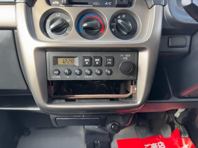 アクティバン ＳＤＸ　ＭＴ　ドライブレコーダー　両側スライドドア　エアコン　運転席エアバッグ　助手席エアバッグ（6枚目）