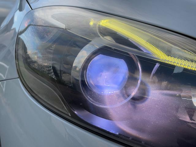 VOLVO V40 T4