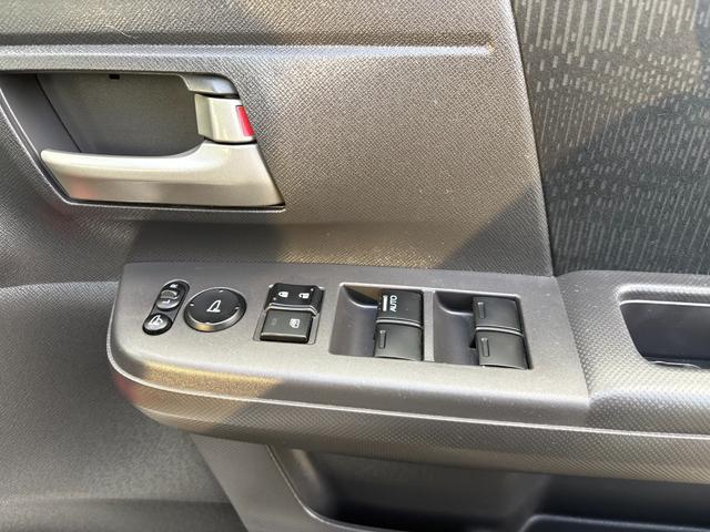 ステップワゴン G Eセレクション ETC バックカメラ ナビ TV オートクルーズコントロール 両側電動スライドドア スマートキー アイドリングストップ 電動格納ミラー 3列シート CVT CD DVD再生 USB(11枚目)