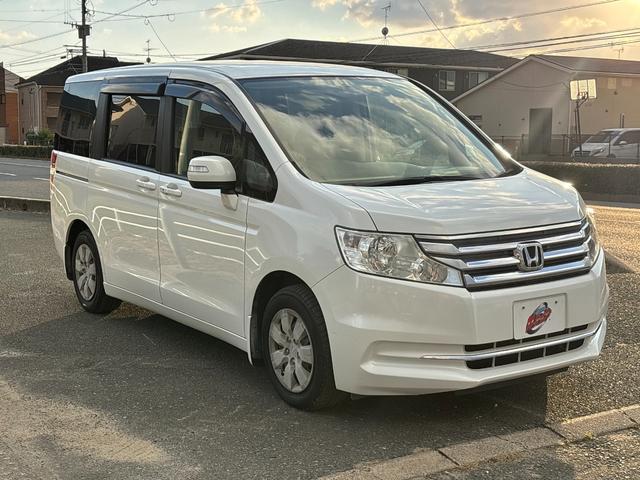 ステップワゴン G Eセレクション ETC バックカメラ ナビ TV オートクルーズコントロール 両側電動スライドドア スマートキー アイドリングストップ 電動格納ミラー 3列シート CVT CD DVD再生 USB(13枚目)