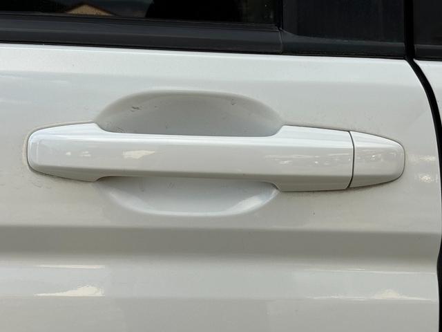 ステップワゴン G Eセレクション ETC バックカメラ ナビ TV オートクルーズコントロール 両側電動スライドドア スマートキー アイドリングストップ 電動格納ミラー 3列シート CVT CD DVD再生 USB(22枚目)