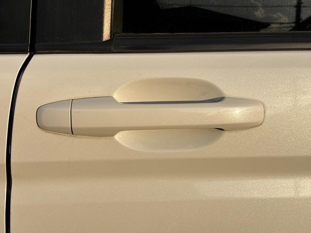 ステップワゴン G Eセレクション ETC バックカメラ ナビ TV オートクルーズコントロール 両側電動スライドドア スマートキー アイドリングストップ 電動格納ミラー 3列シート CVT CD DVD再生 USB(43枚目)