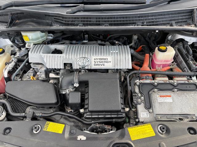 プリウス S ドライブレコーダー バックカメラ ナビ TV クリアランスソナー オートライト HID スマートキー 電動格納ミラー CVT 盗難防止システム 衝突安全ボディ ABS CD DVD再生(19枚目)