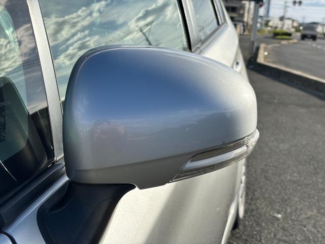 プリウス S ドライブレコーダー バックカメラ ナビ TV クリアランスソナー オートライト HID スマートキー 電動格納ミラー CVT 盗難防止システム 衝突安全ボディ ABS CD DVD再生(27枚目)