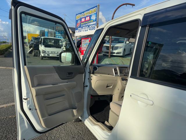 スペーシア X バックカメラ 両側スライド・片側電動 ナビ TV オートライト スマートキー アイドリングストップ 電動格納ミラー シートヒーター ベンチシート CVT 盗難防止システム ABS CD(41枚目)