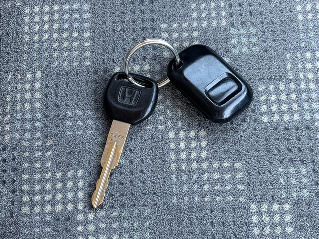 当店のお車をご覧いただきましてありがとうございます。お車についてのご質問やお見積りのご依頼、ご購入にあたってのご相談などお気軽にお問い合わせ下さい！