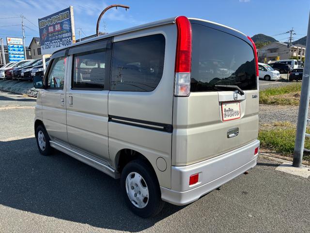 ご覧頂きまして誠に有難うございます！！是非ご来店して頂き、実際にご覧になって頂ければと思います。お客様からのご連絡をスタッフ一同、心よりお待ちしております