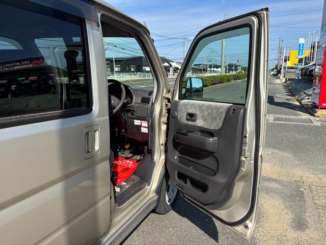 この度は当店のお車をご覧になっていただき、誠にありがとうございます。じっくり現車確認して頂けるよう、ご準備を致します！