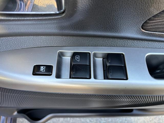 デイズルークス ハイウェイスター X Vセレクション ETC 全周囲カメラ 両側スライド・片側電動 ナビ TV 衝突被害軽減システム HID スマートキー アイドリングストップ ベンチシート CVT 盗難防止システム ABS ESC CD(21枚目)