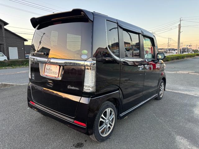 N-BOXカスタム G・Aパッケージ 両側スライド・片側電動 ナビ TV 衝突被害軽減システム オートライト HID スマートキー アイドリングストップ 電動格納ミラー ベンチシート CVT 盗難防止システム ABS ESC CD(14枚目)