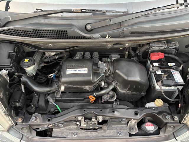 N-BOXカスタム G・Aパッケージ 両側スライド・片側電動 ナビ TV 衝突被害軽減システム オートライト HID スマートキー アイドリングストップ 電動格納ミラー ベンチシート CVT 盗難防止システム ABS ESC CD(18枚目)