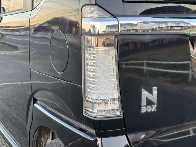 N-BOXカスタム G・Aパッケージ 両側スライド・片側電動 ナビ TV 衝突被害軽減システム オートライト HID スマートキー アイドリングストップ 電動格納ミラー ベンチシート CVT 盗難防止システム ABS ESC CD(36枚目)